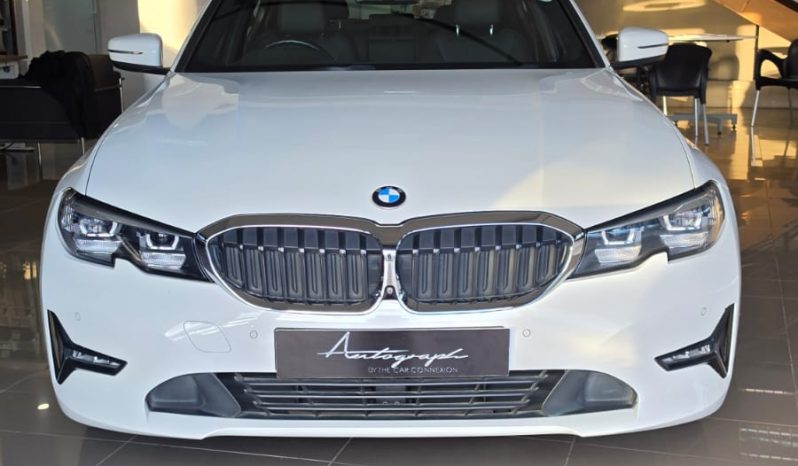 
								BMW 330e full									
