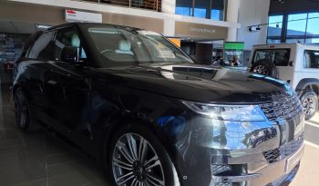 
										Range Rover Sport P460e HSE full									