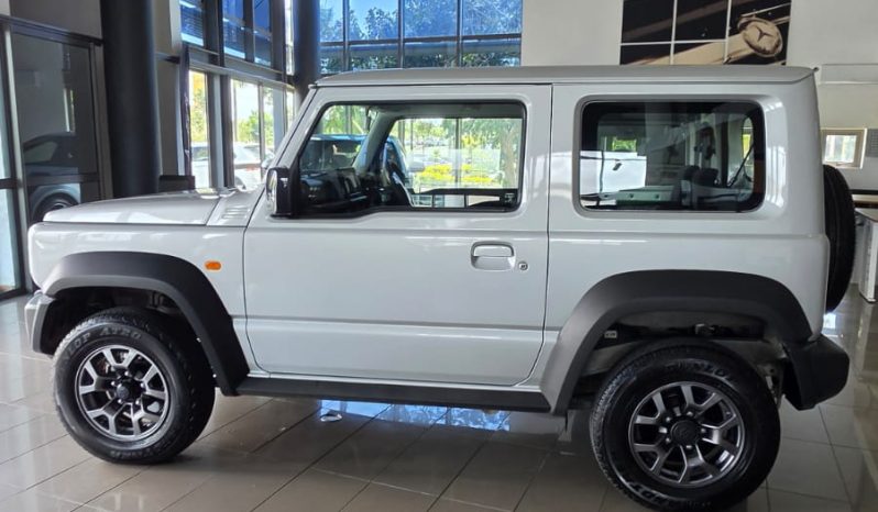 
								Suzuki Jimny 3 Doors Automatic full									