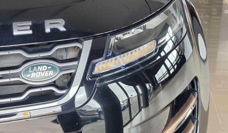 
								Range Rover Evoque P300e R-Dynamic S full									