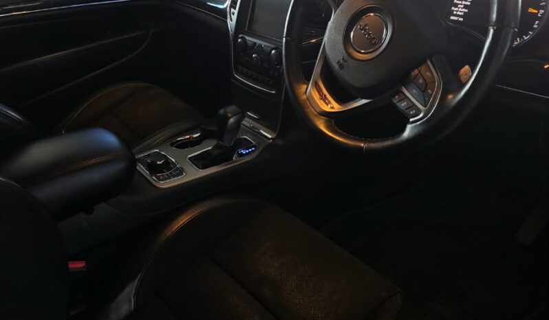 
								Jeep Grand Cherokee 3.6 V6 Trailhawk full									