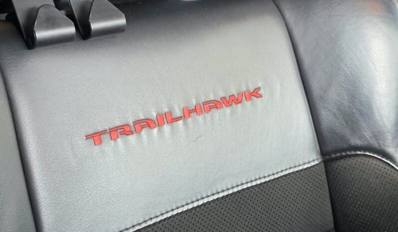 
								Jeep Grand Cherokee 3.6 V6 Trailhawk full									