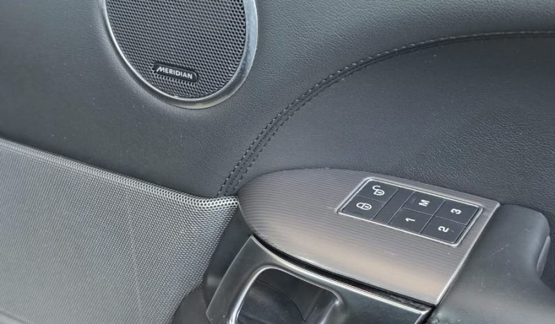 
								Range Rover Sport P400e HSE full									