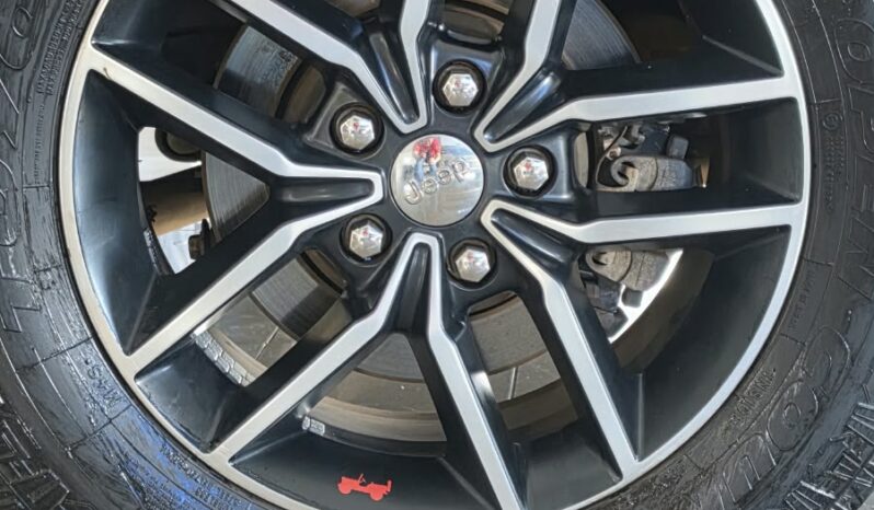 
								Jeep Grand Cherokee 3.6 V6 Trailhawk full									