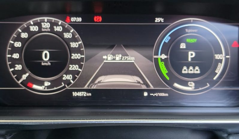 
								Range Rover Sport P400e HSE full									