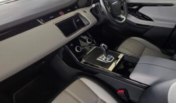 
										Range Rover Evoque P300e R-Dynamic S full									